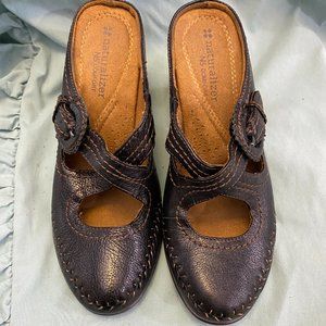 Naturalizer N5 Comfort ~ Dark Brown Leather  stacked Heeled Mules Sz 6 1/2M